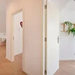 Boho Chic Liberdade Street Apartment *