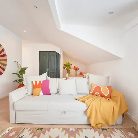 Boho Chic Liberdade Street Apartment Lisbon